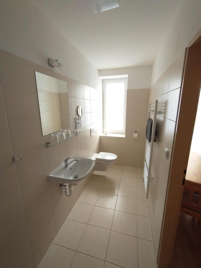Penzion Lihovar *** Rouchovany Habitación foto