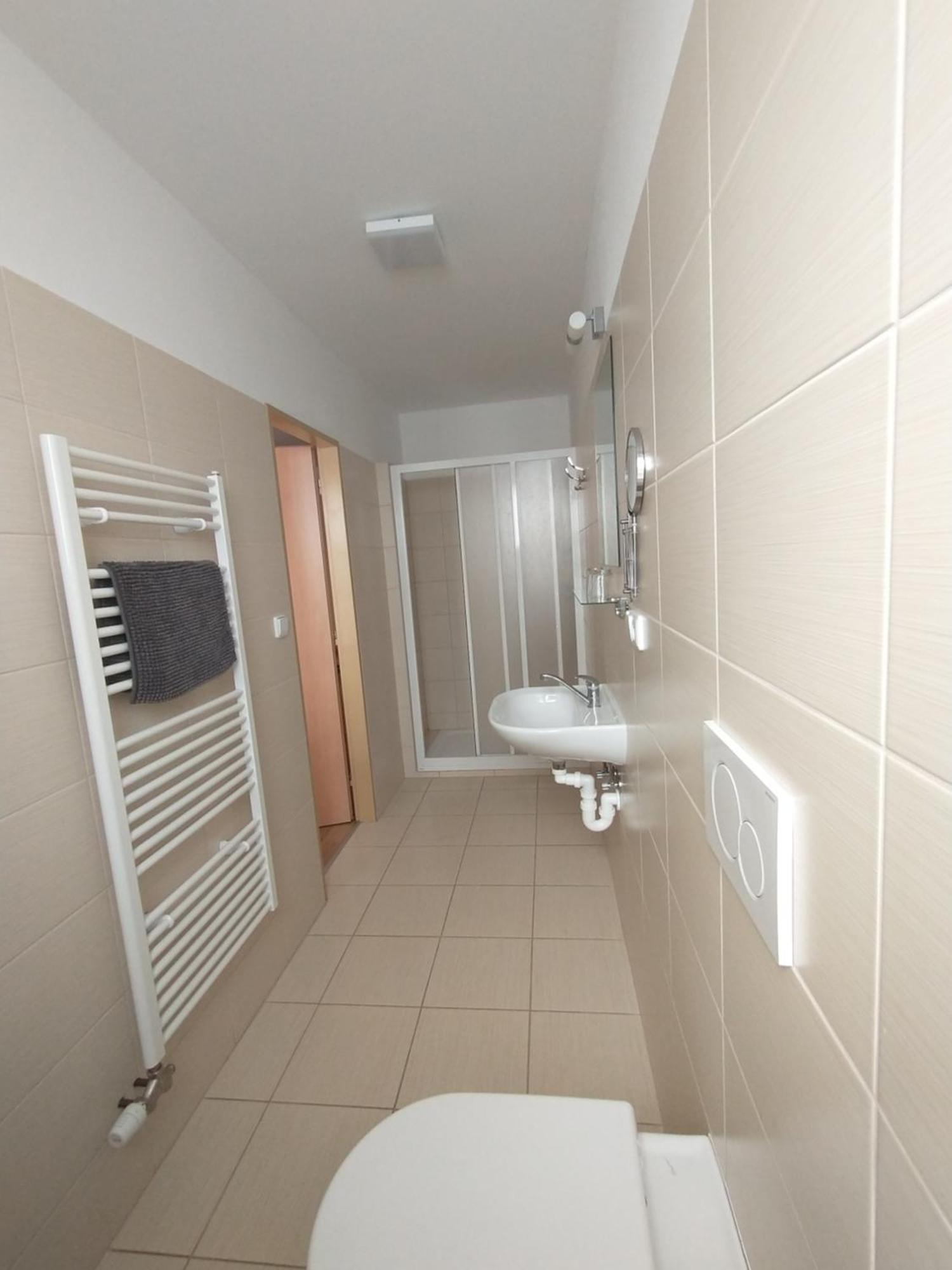 Penzion Lihovar *** Rouchovany Habitación foto